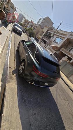 جنسس GV70
